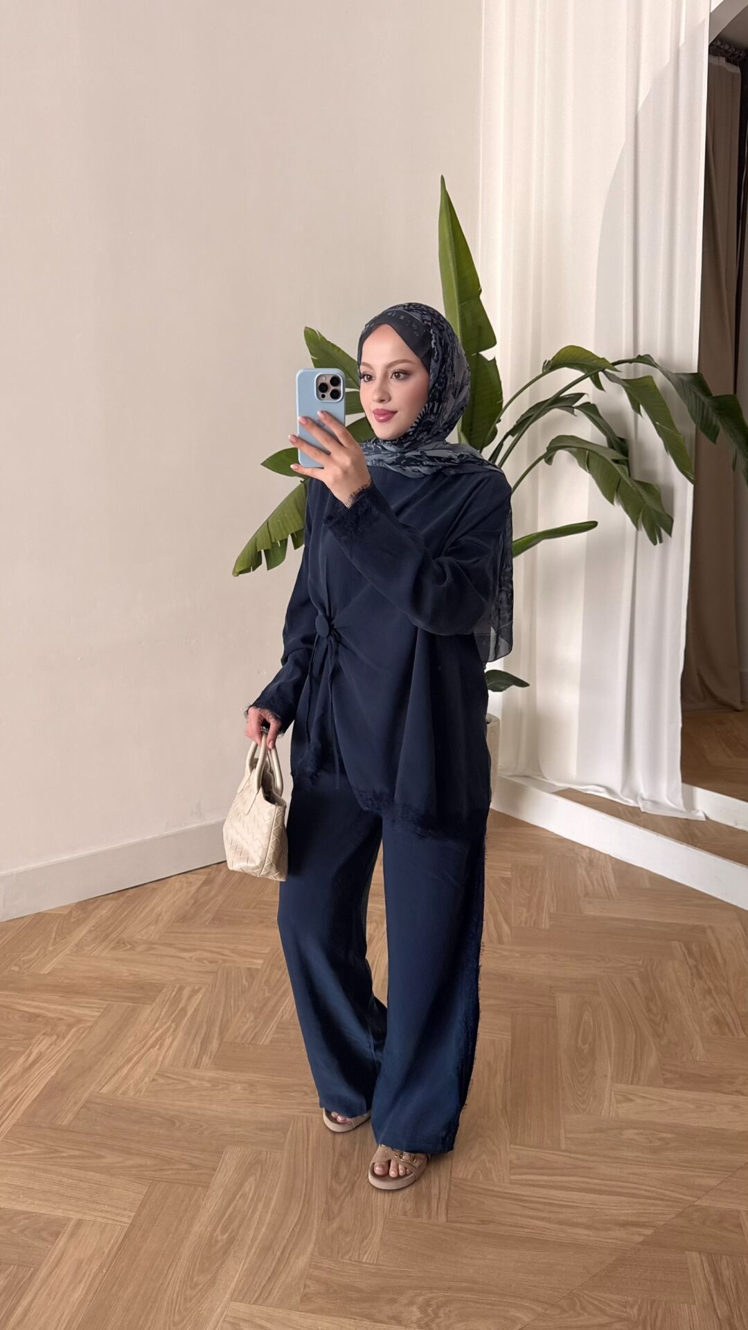Nox Güpür Detaylı Takım lacivert - l