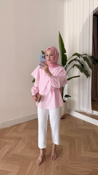 Asimetrik Kesim Bağcıklı Gömlek